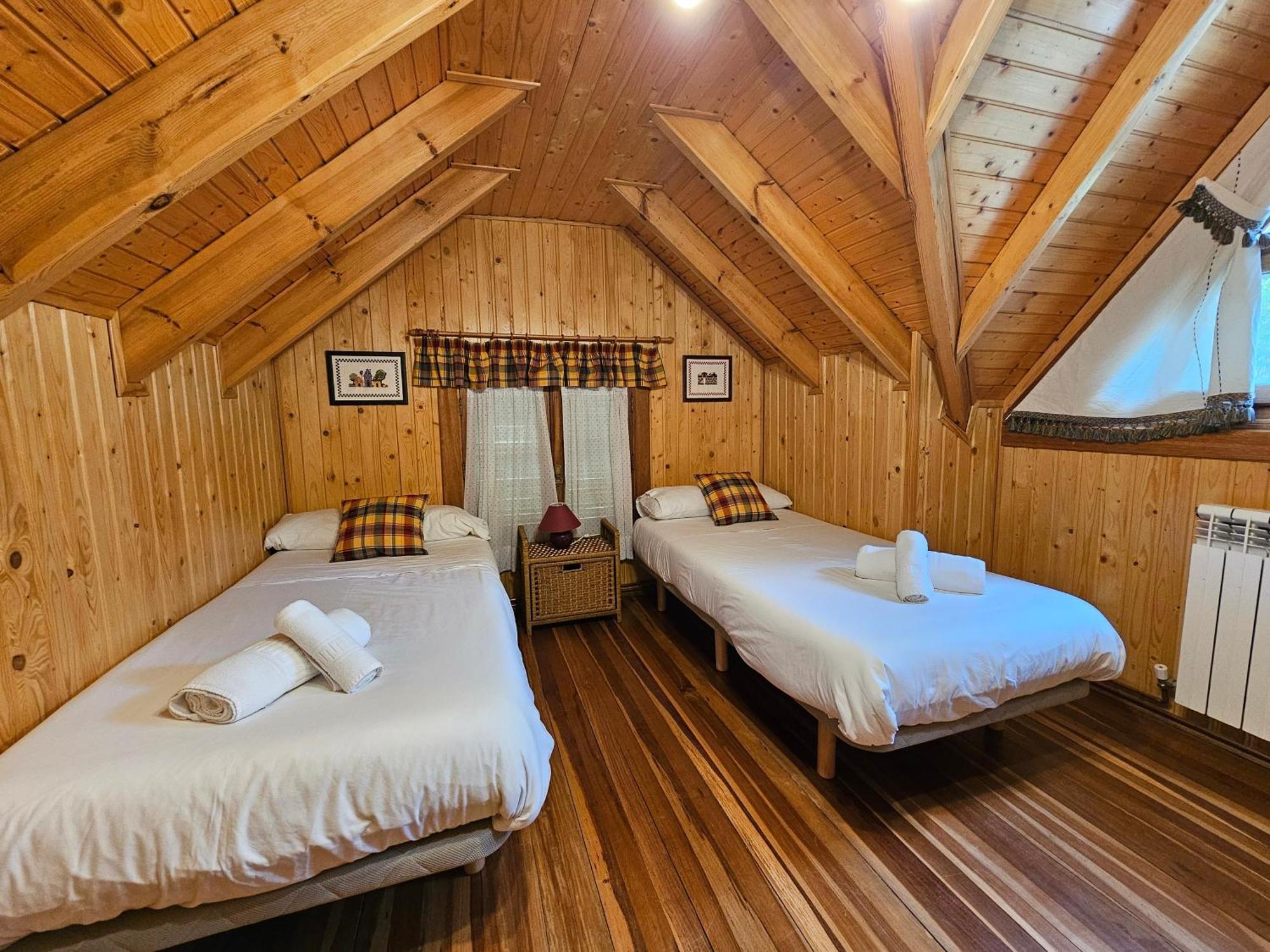 Casa Rural Pico Aspe 比利亚努亚 外观 照片